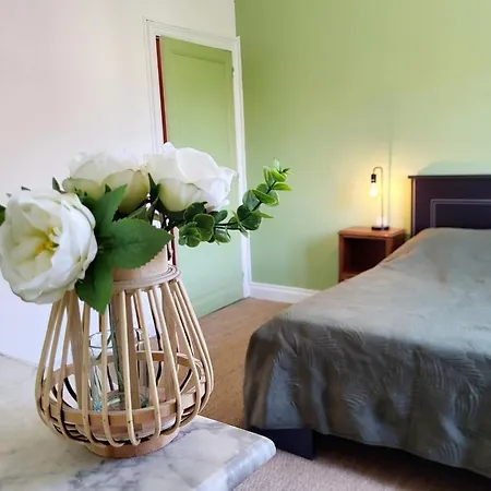 Apartment Maguilon B - Proche Riviere Et Vals Les Bains *